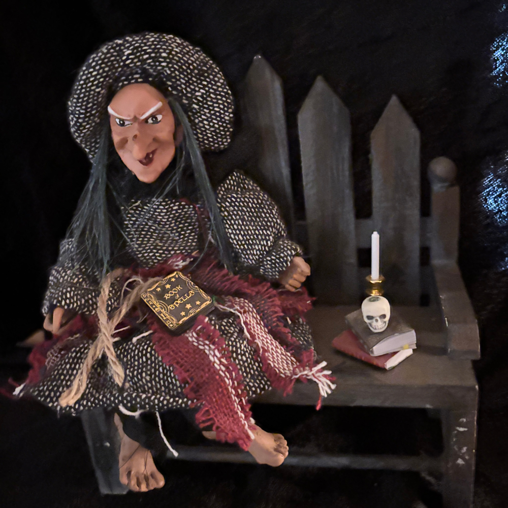 Sitting Witch