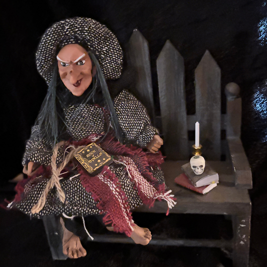 Sitting Witch